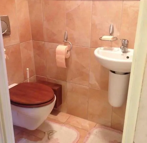 Apartament Mesehaziko Debreţin